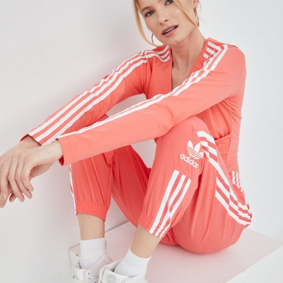 Adidas Originals Cropped Long Sleeve Shirt HC2050 Women's - Picture 2 of 6